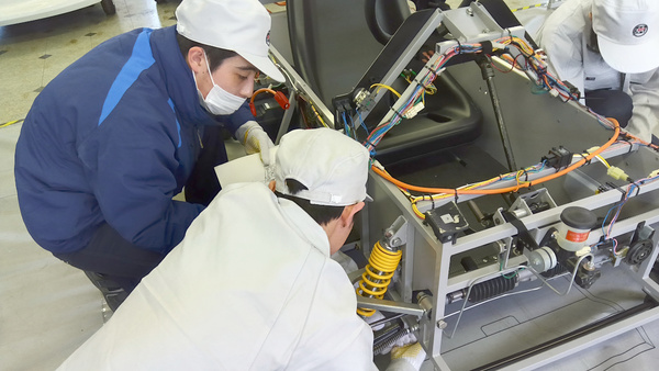 新入社員研修_PIUS分解実習