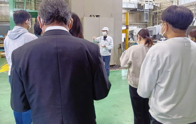 会社説明会を行いました。